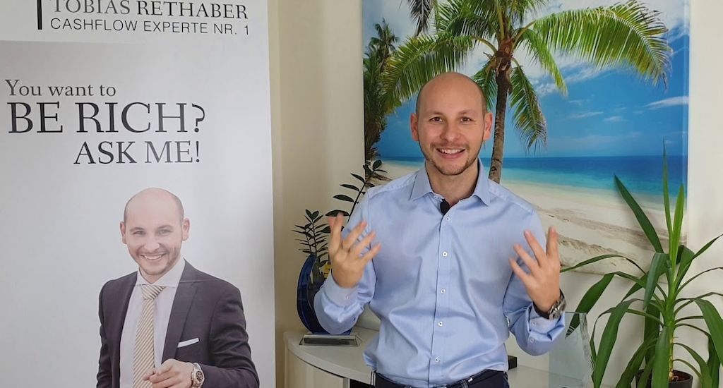 Die Erfolgskarriere des Finanzberaters Tobias Rethaber!