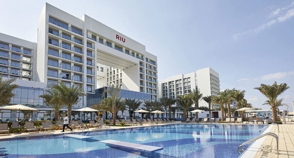 HOTEL RIU DUBAI - Urlaub in direkter Strandlage auf den Deira Islands!