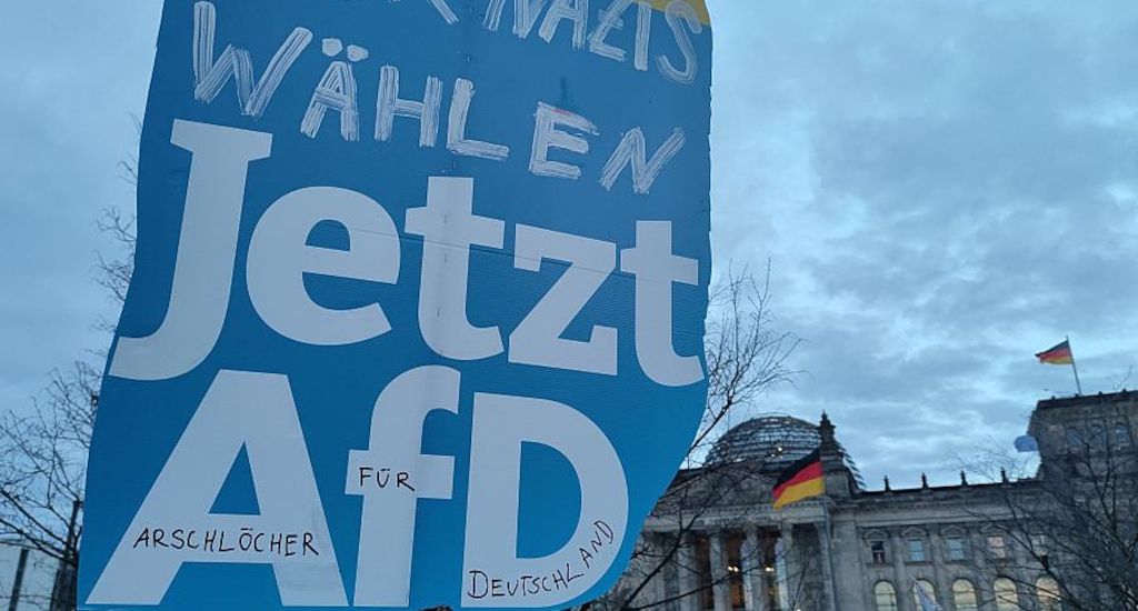 Protestforscher Ullrich sieht Ausweitung der Proteste gegen Rechts
