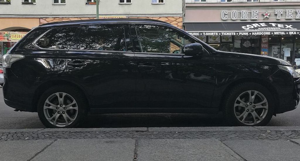 SPD-Verkehrsexperte offen für höhere Parkgebühren für SUV