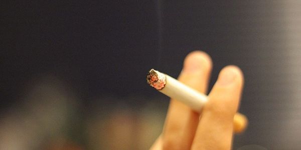 Drogenbeauftragter offen für hartes Rauchverbot